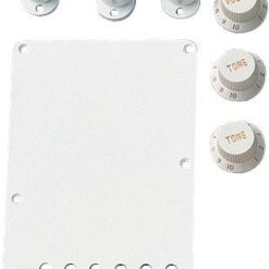 FENDER WHITE ACCESSORY KIT STRAT