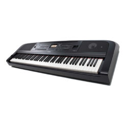 DGX-670 PORTABLE GRAND PIANO BLACK